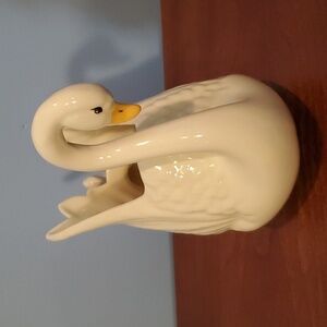 Vintage Swan Planter Decorative Vase Figurine